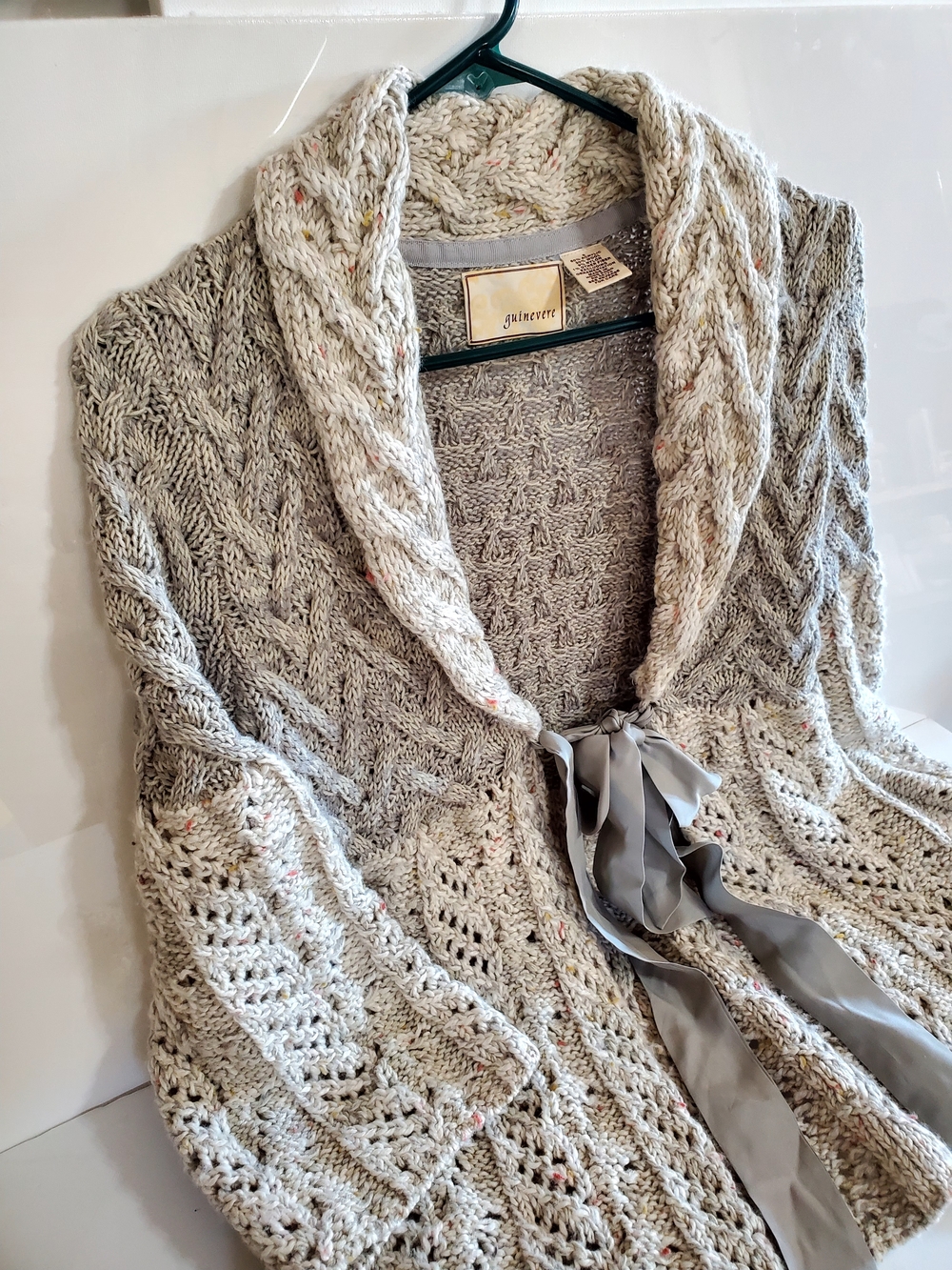 Anthropologie Guinevere Wool Blend Vtg Cream & Gray Cable Knit Cardigan S/Runs M - Picture 3 of 9